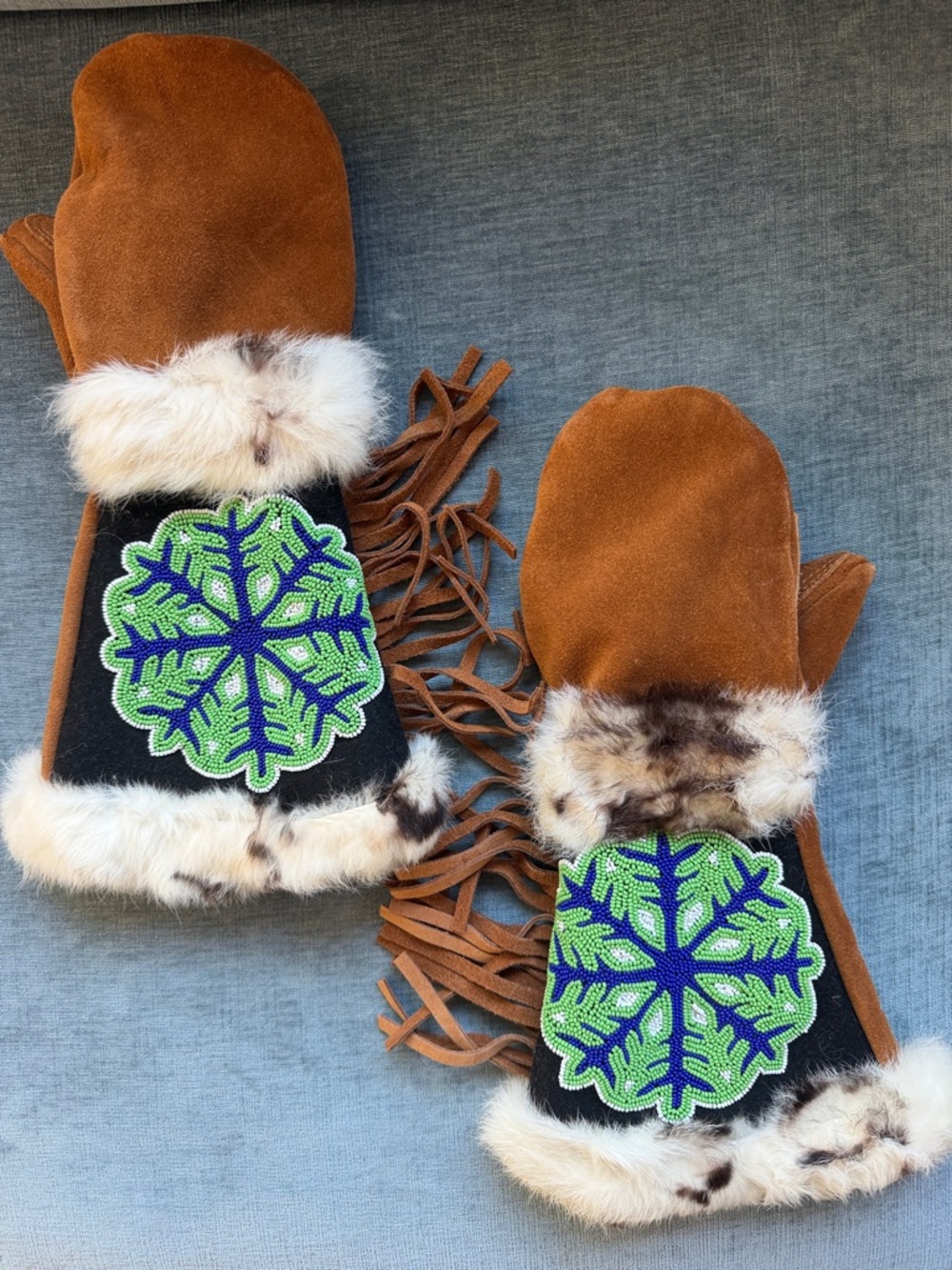 Astis suede ski gloves